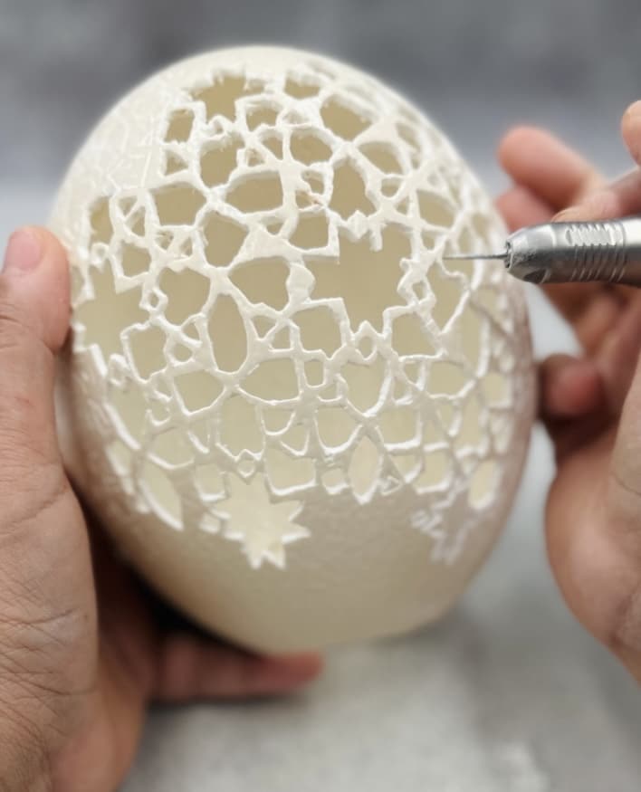 Carving an Ostrich Eggshell — The Making of a Lantern